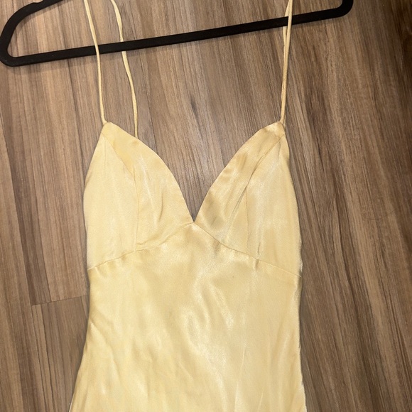 THE SOPHIA SATIN MAXI DRESS YELLOW by Hello Molly - Picture 5 of 9
